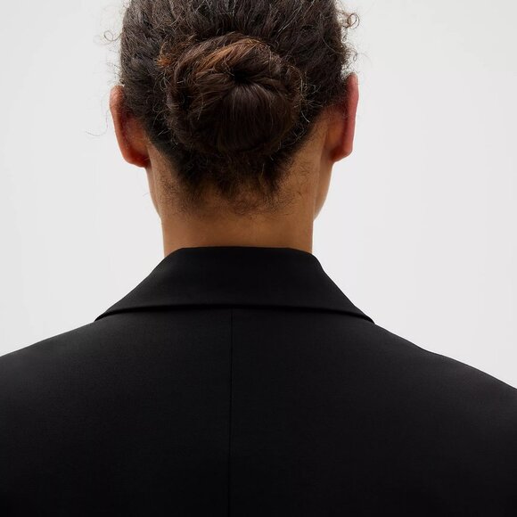 NWT CALVIN KLEIN Women's Refined Stretch Cinch Blazer Black Size Small - Picture 5 of 11